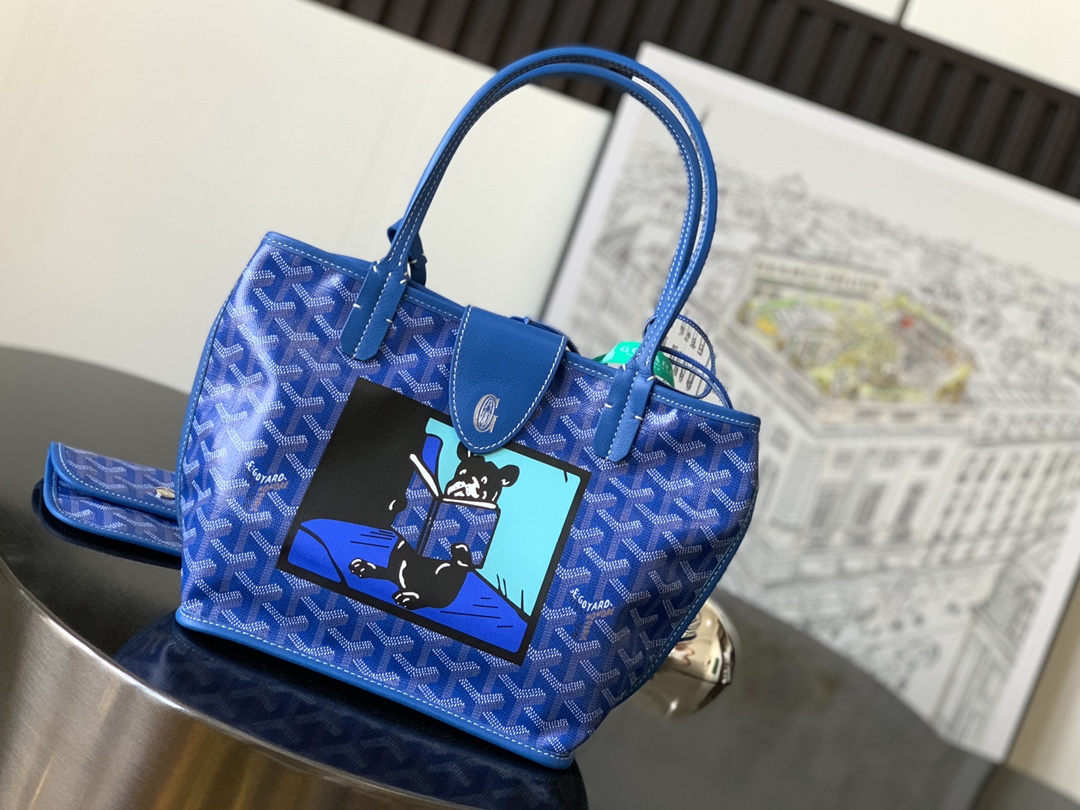 Anjou Mini Reversible Tote Bag In Blue